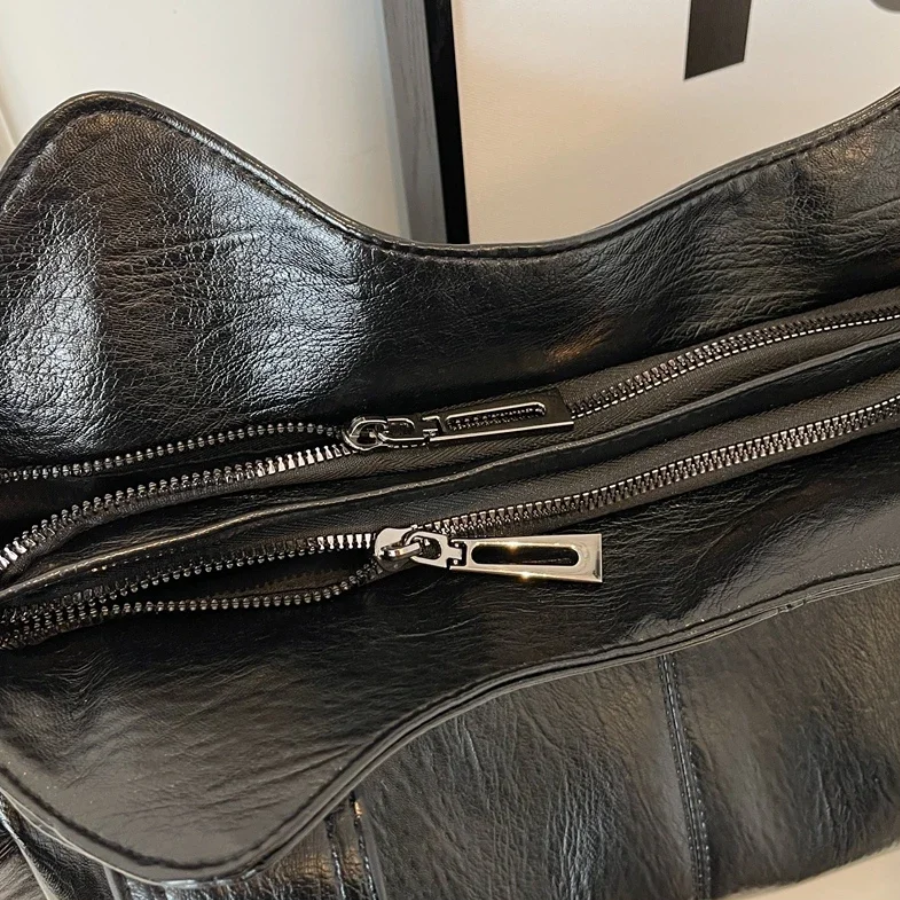 UMA - DUAL ZIPPER LARGE CAPACITY SHOULDER BAG