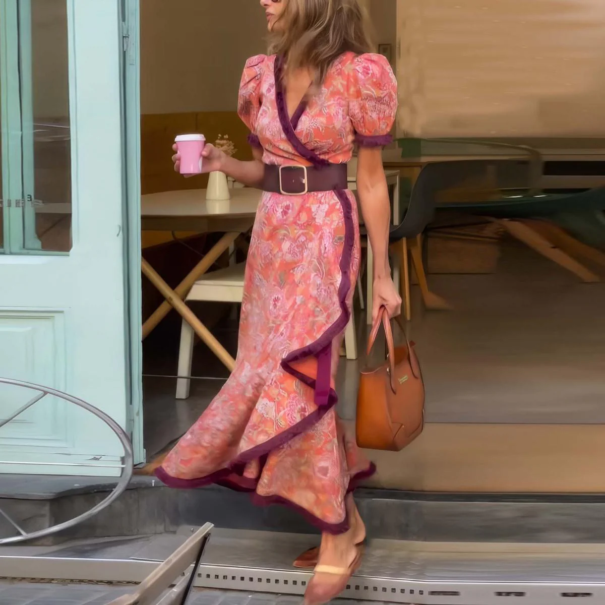 Elegant pink maxi dress with short sleeves